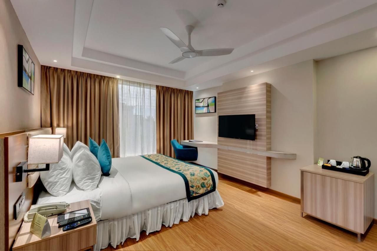 The Fern Residency Hubballi Экстерьер фото
