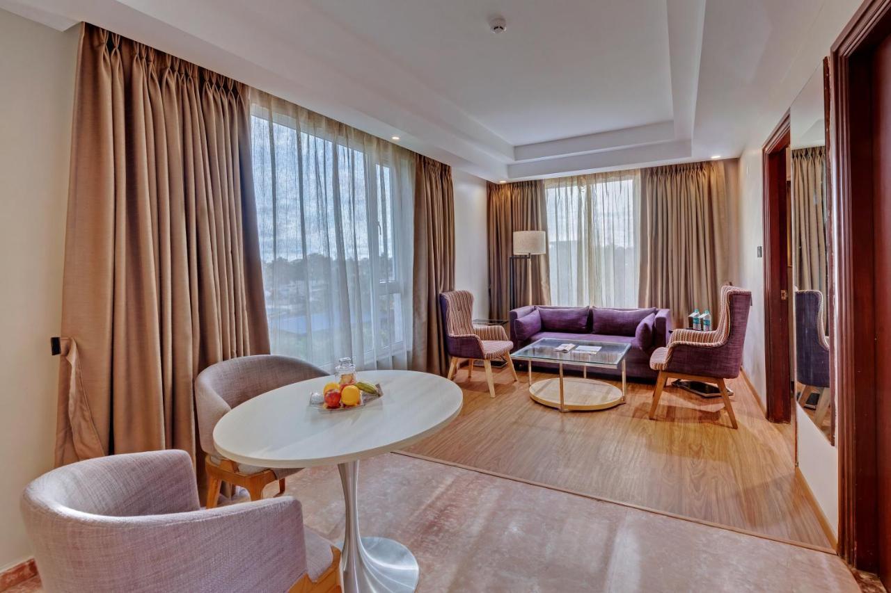 The Fern Residency Hubballi Экстерьер фото