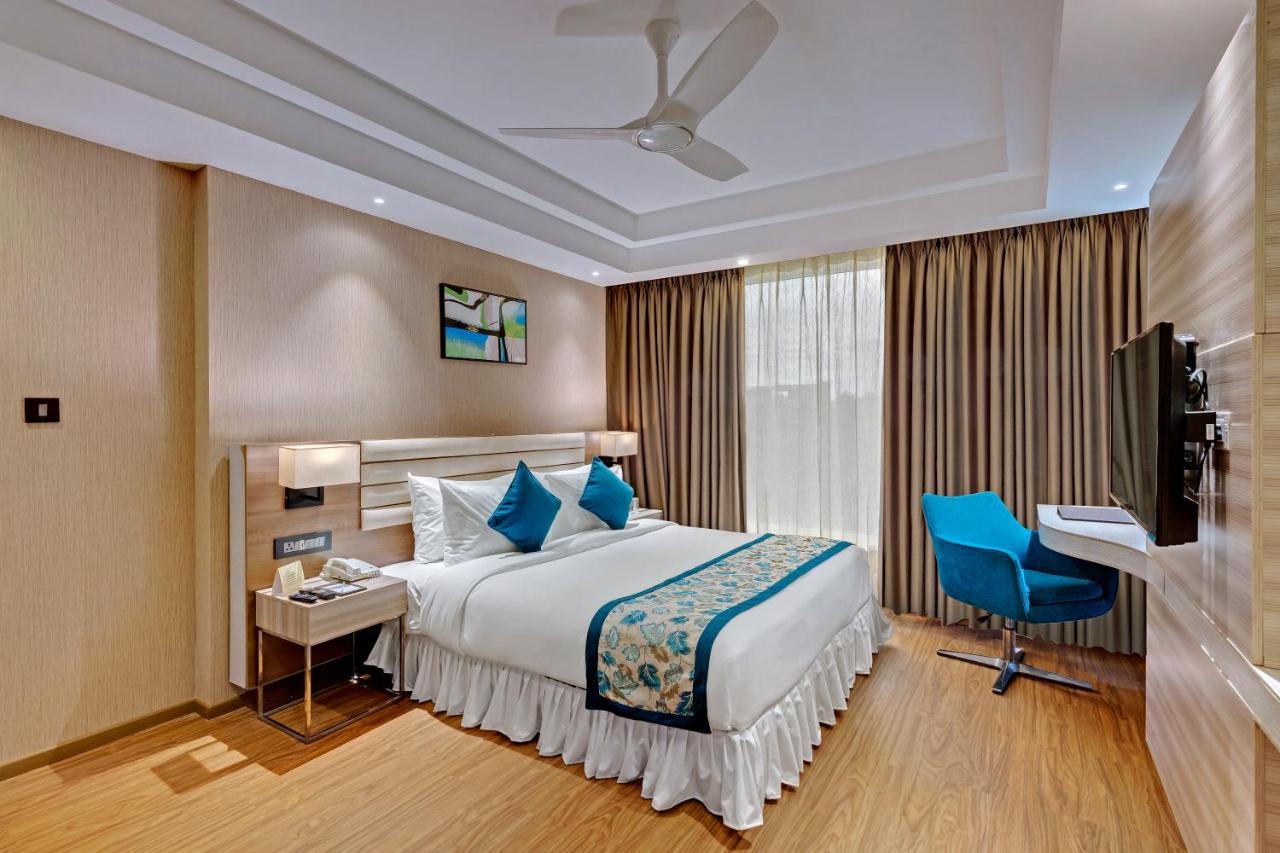 The Fern Residency Hubballi Экстерьер фото